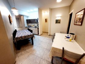 apartment 4