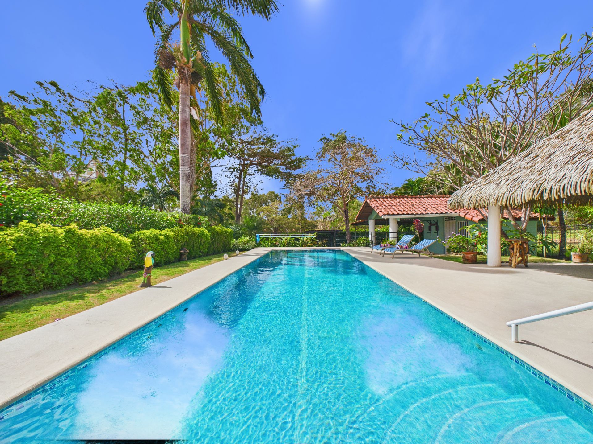 Producción integral de Real Estate para Inside Panama en Coronado Country Club: Fotos, planos y tour virtual.