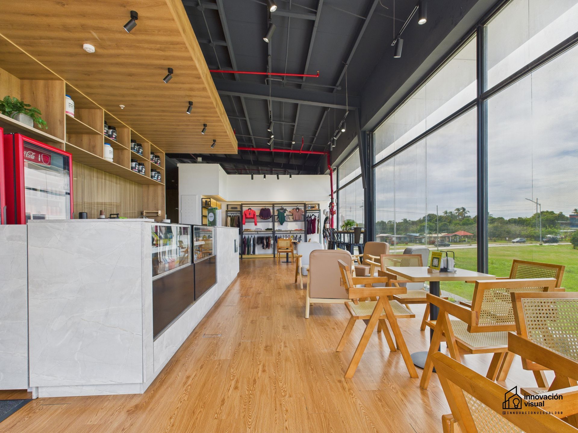 Instalaciones de Zion Fitness Club en Coronado, fotografía profesional y tour virtual realizado por Innovación Visual.