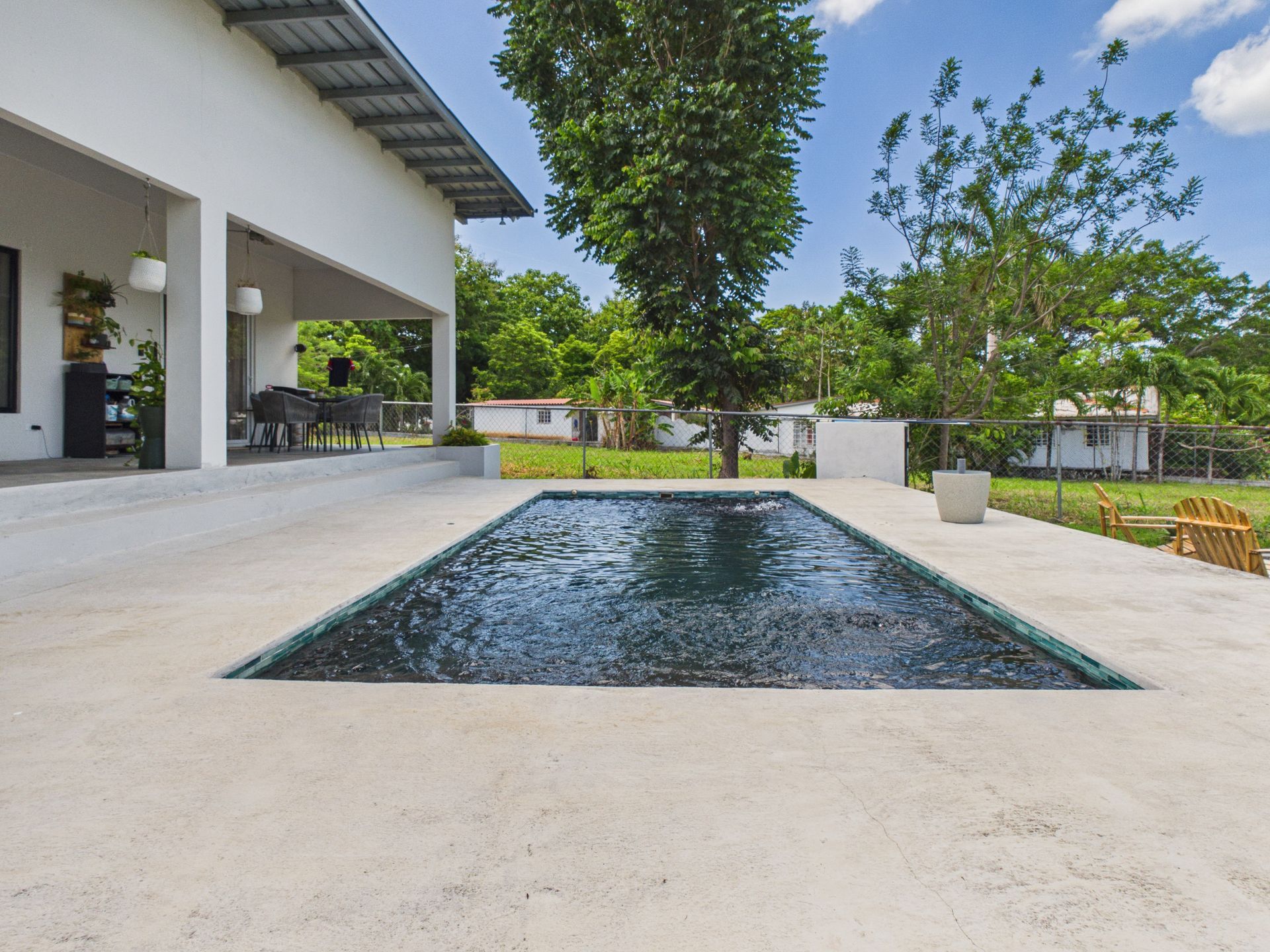 San José | San Carlos | Relocation Panamá Piscina y área techada en casa de San José, San Carlos