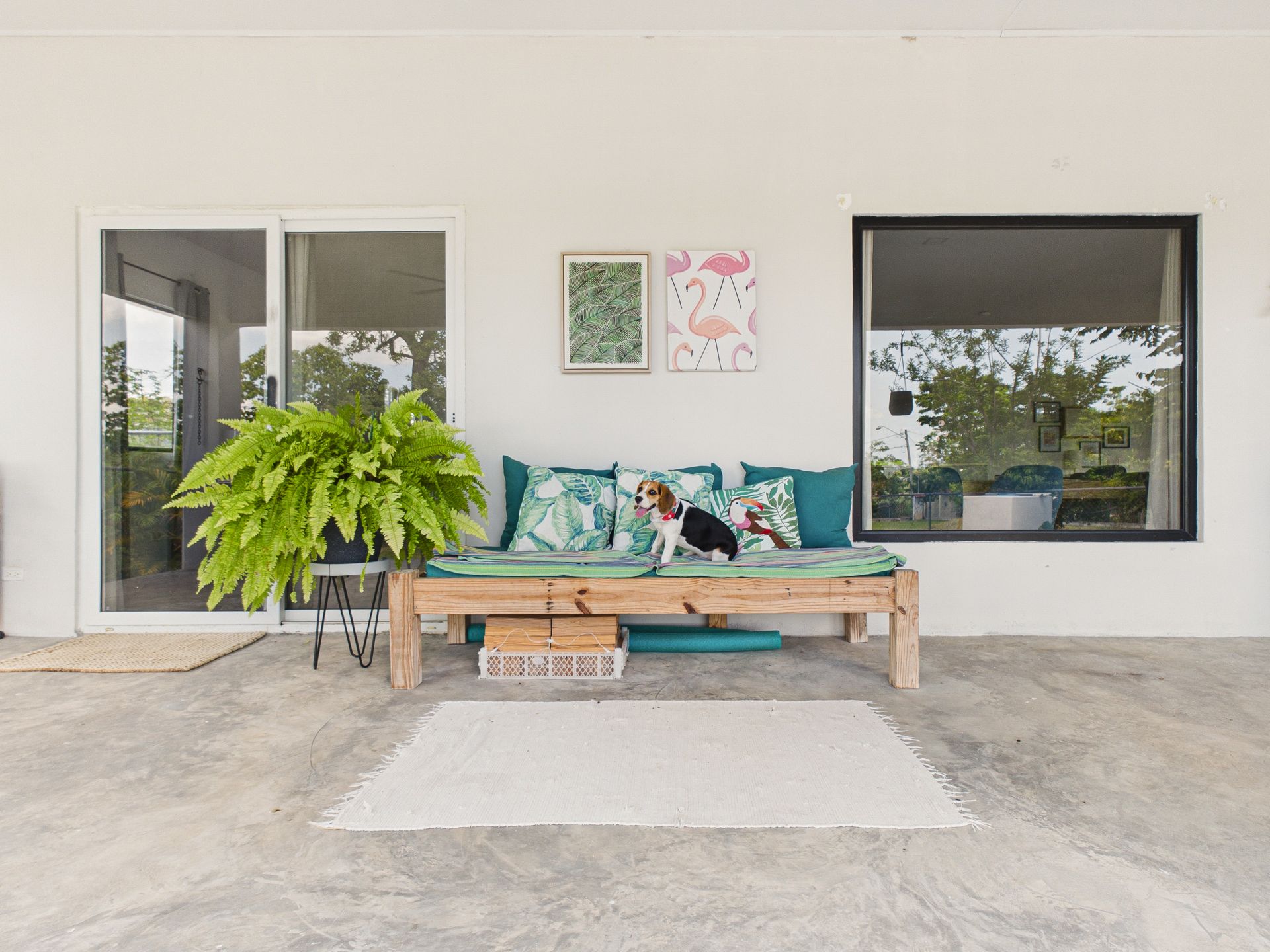 Exterior y patio techado de casa en San José, San Carlos, Panamá