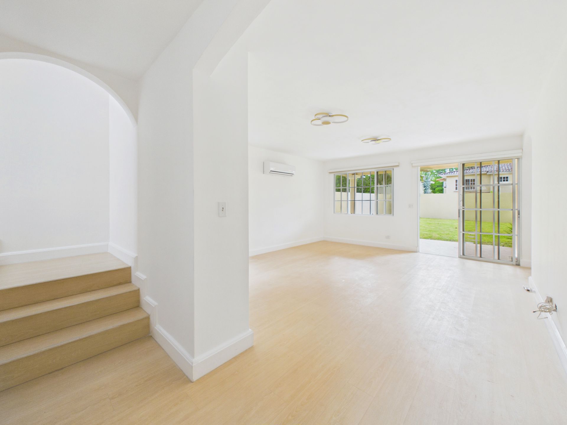 Fotografía inmobiliaria Albrook Gardens 1010