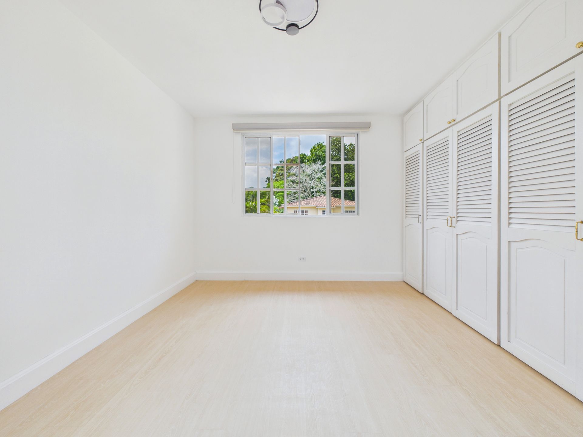 Fotografía inmobiliaria Albrook Gardens 1022