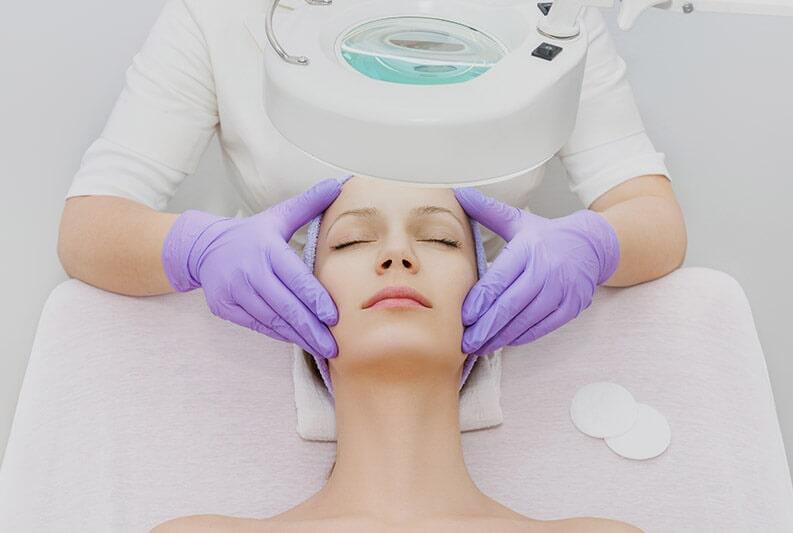 ECYTES ESCUELA DE COSMEATRÍA Y TERAPÉUTICA SPA - DIAGNÓSTICOS FACIALES