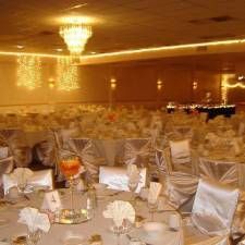 White Table Styling Round Tables White Table Styling Round Tables