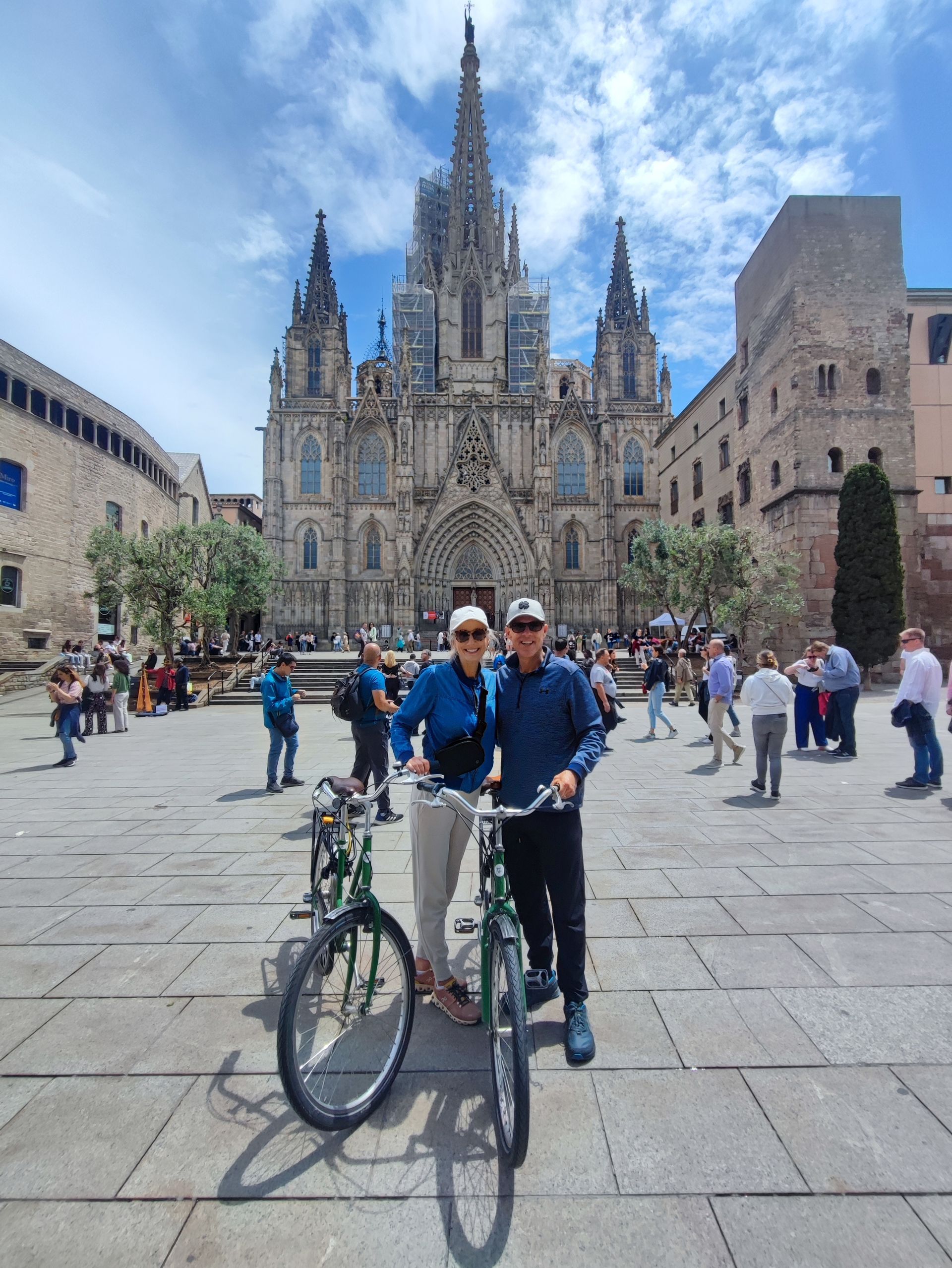 BARCELONA BIKE TOUR