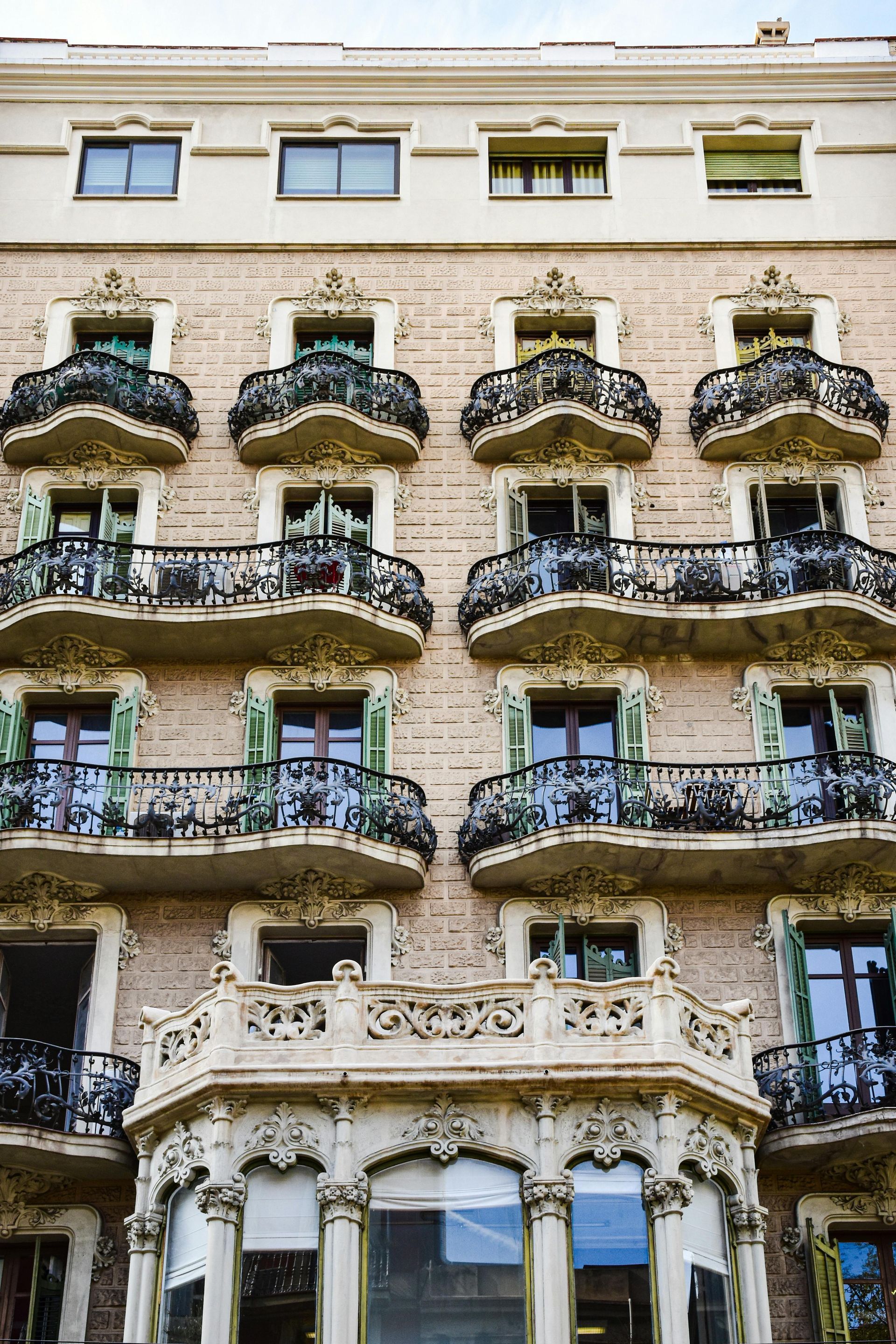 13 Atracții Importante în Barcelona