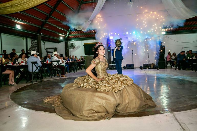 Salón Isabella para eventos corporativos en La Paz