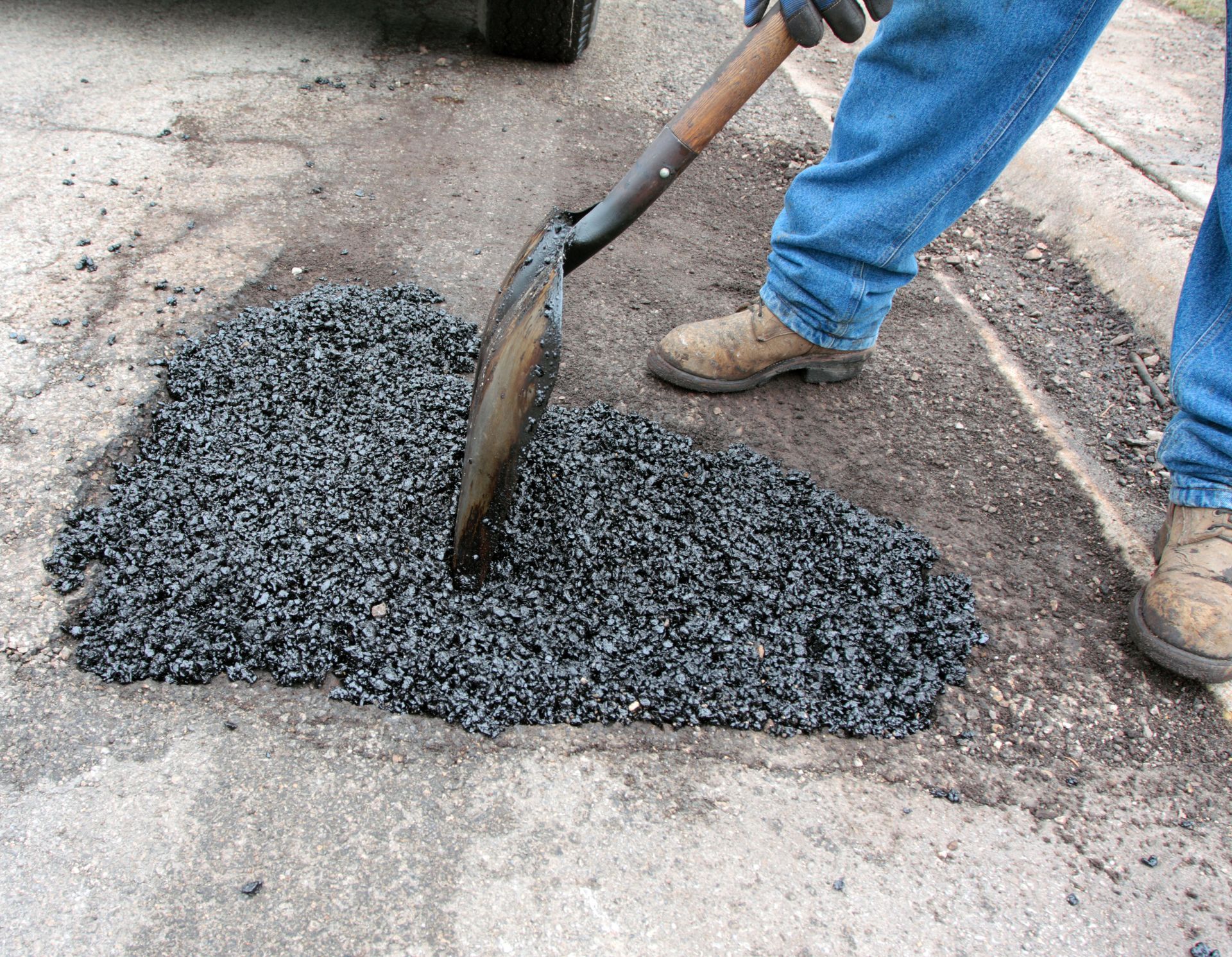 Paving in Norman, OK | Mike’s Paving & Sealcoating