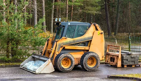 Landscape Yard machinery parking