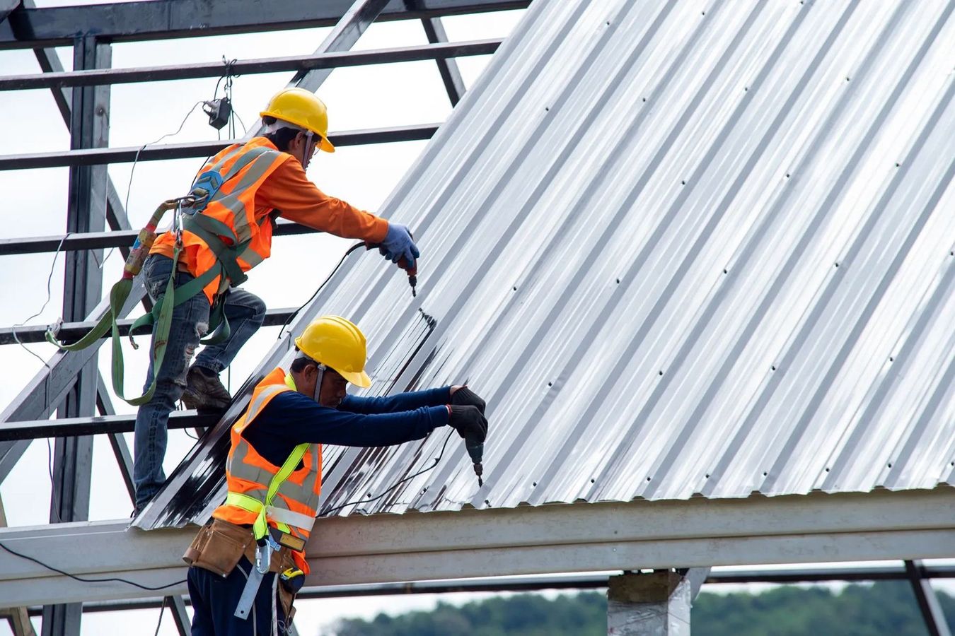 rifacimento tetto aziendale di Mondo Coperture Brescia
