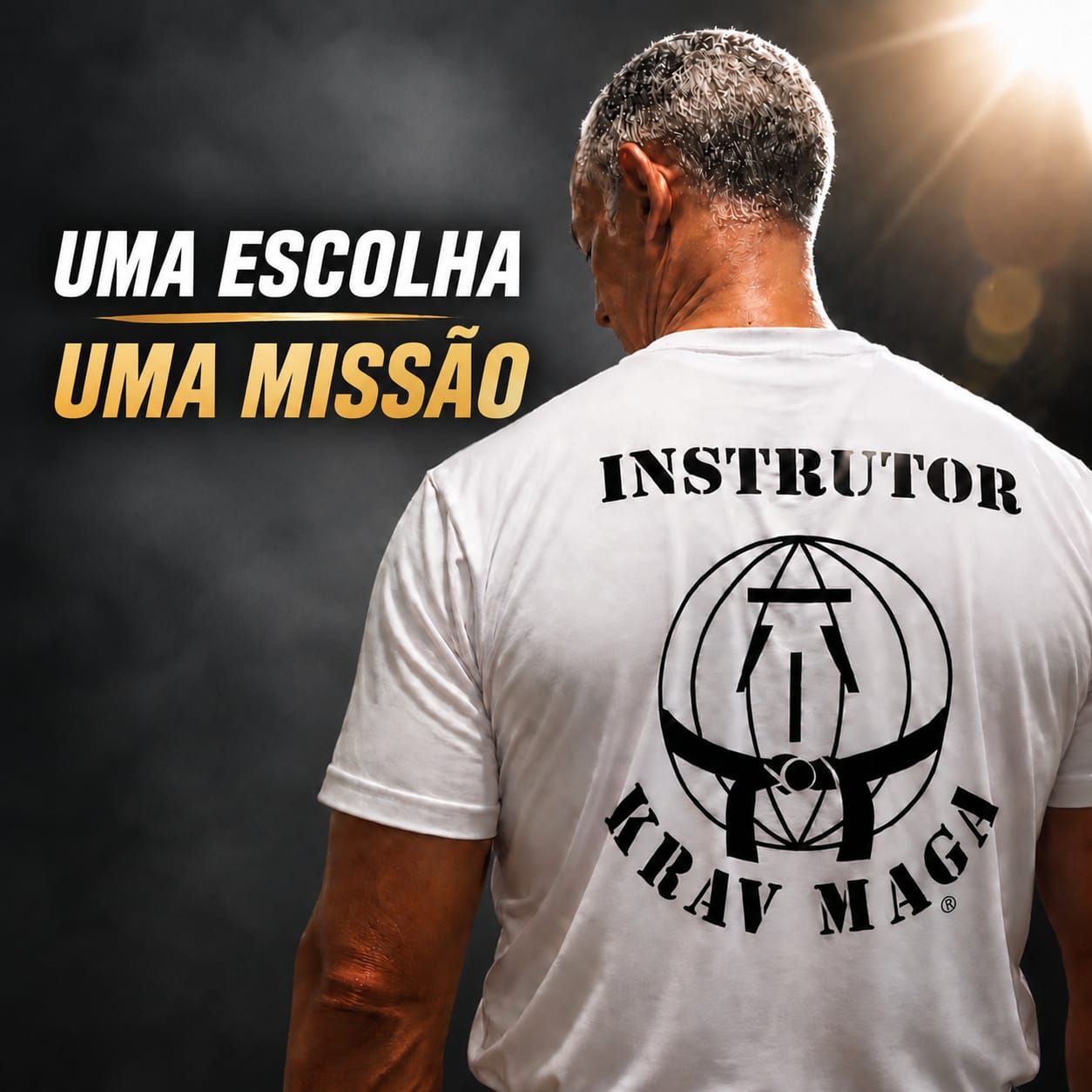 Praticantes de Krav Maga em posição de defesa durante treino