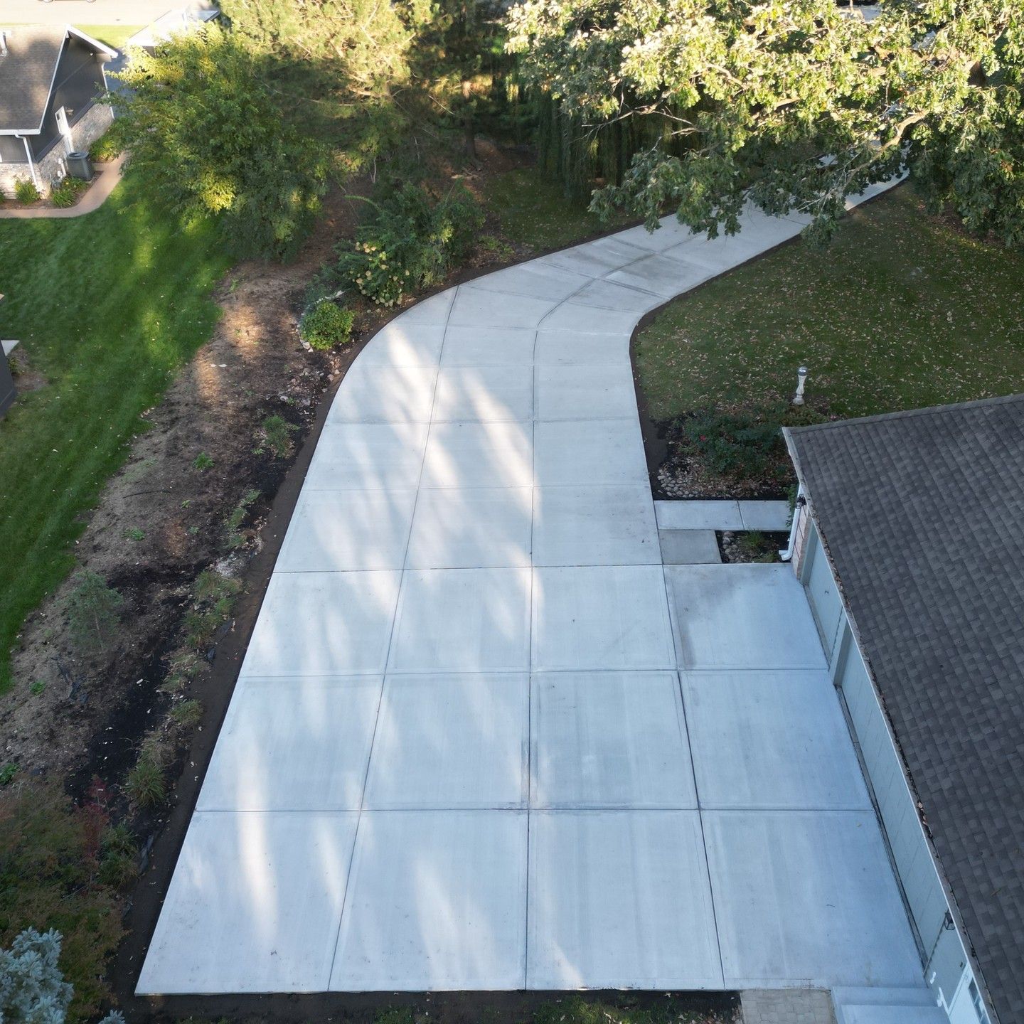 Residential concrete driveway contractors near me