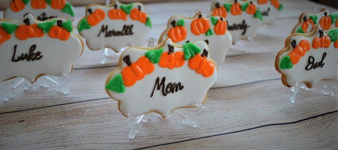 Place Settings w/acrylic stand (Customize)
