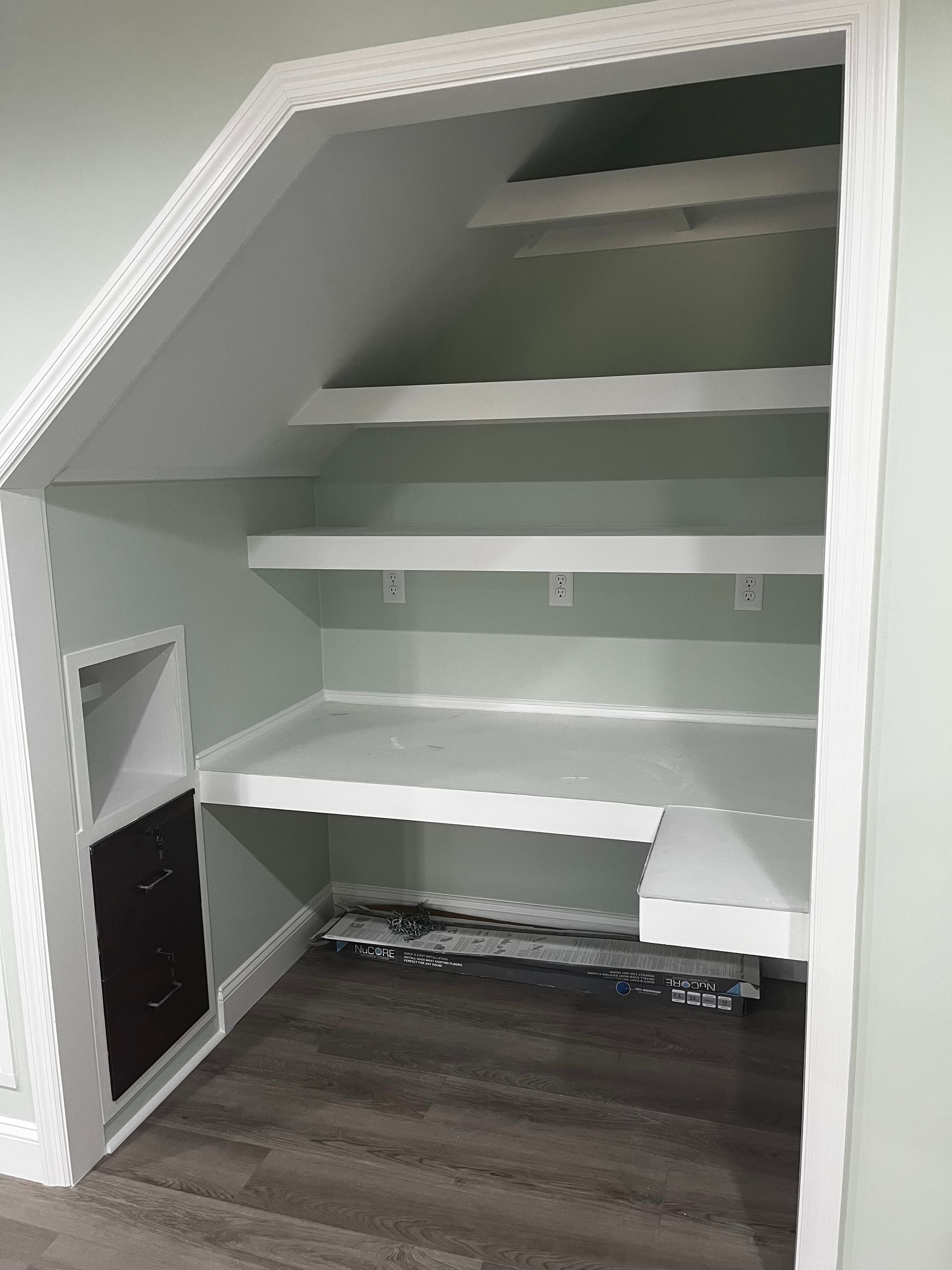 Custom Shelving 