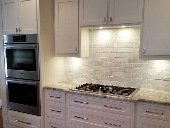 gas range with 2 led lights