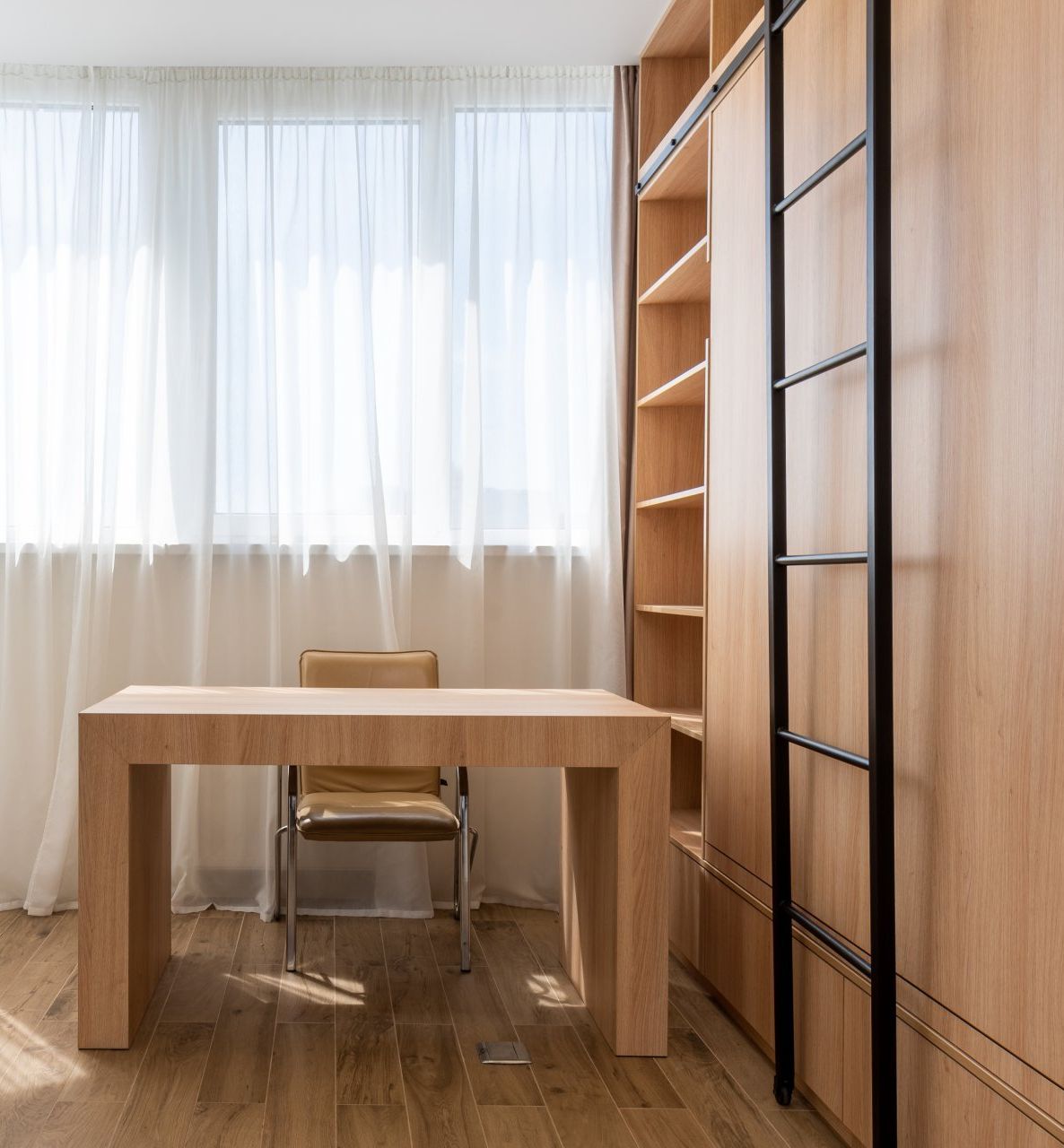 custom bedroom cabinets