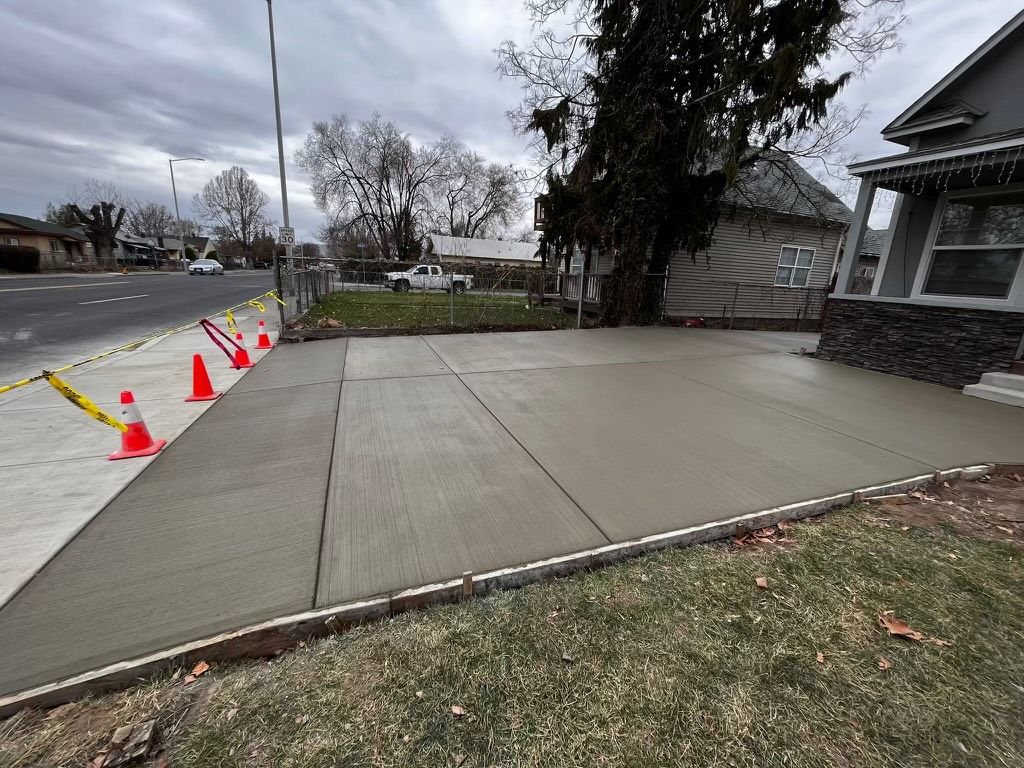 concrete driveway contractor yakima