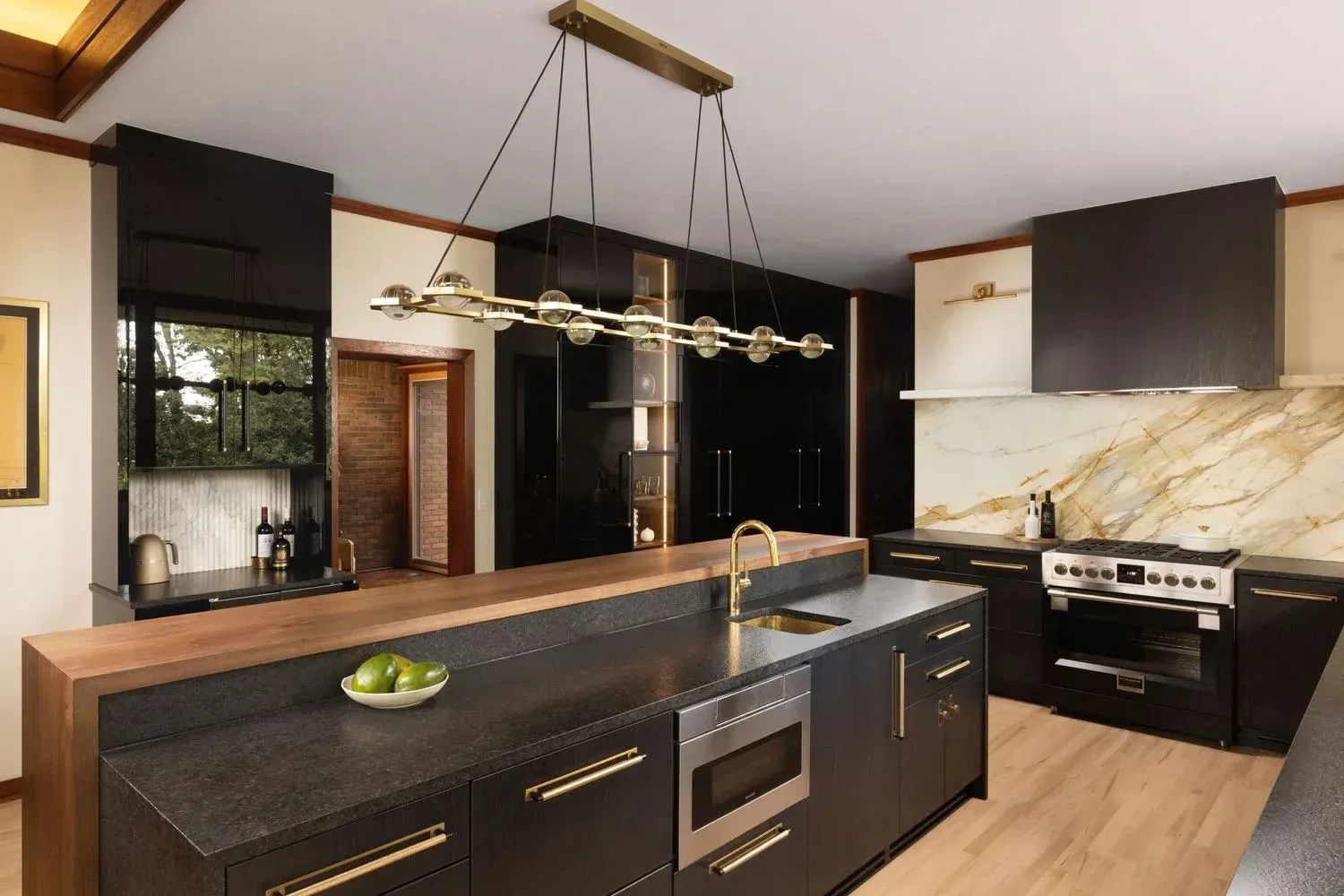 modern kitchen design greenville, kitchen design greenville, luxury kitchen design, euro kitchen design greenville, contemporary kitchen design greenville, custom cabinets greenville, modern cabinets greenville, leicht greenville