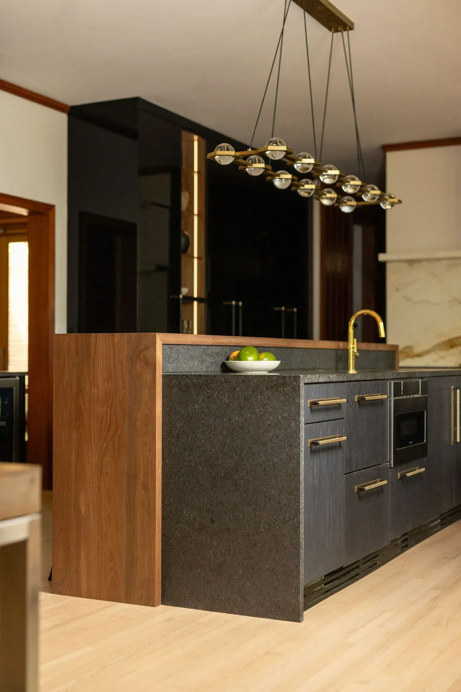 modern kitchen design greenville, kitchen design greenville, luxury kitchen design, euro kitchen design greenville, contemporary kitchen design greenville, custom cabinets greenville, modern cabinets greenville, leicht greenville