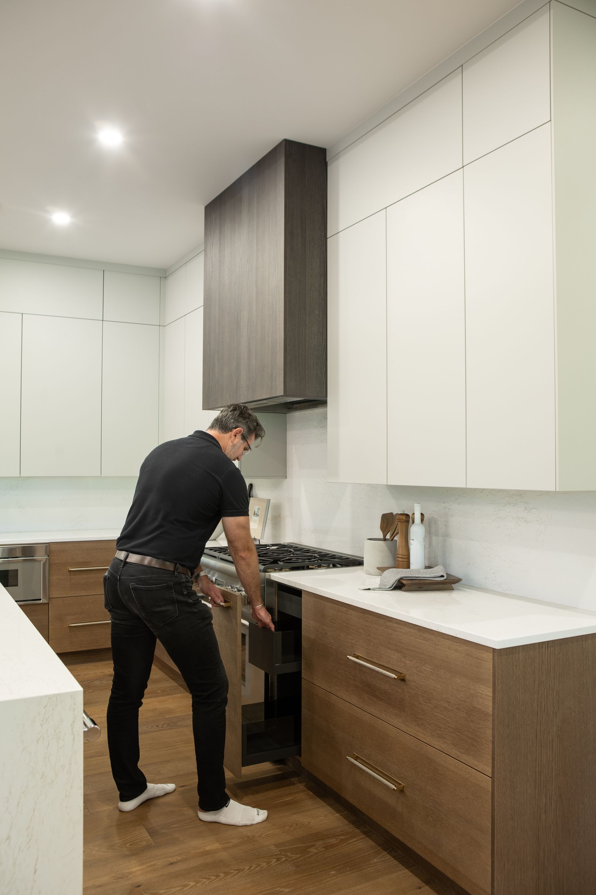modern kitchen design greenville, kitchen design greenville, luxury kitchen design, euro kitchen design greenville, contemporary kitchen design greenville, custom cabinets greenville, modern cabinets greenville, leicht greenville