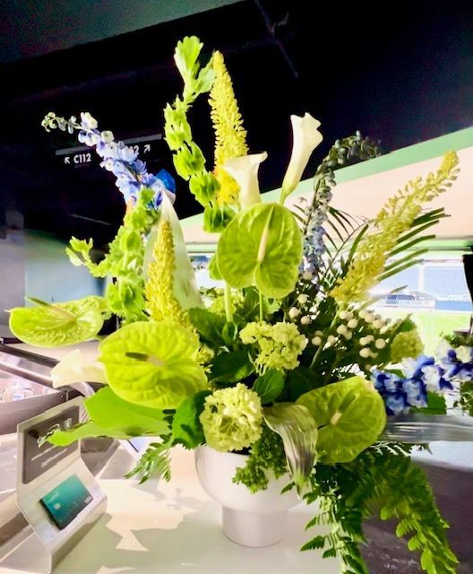 Las Vegas corporate floral arrangement
