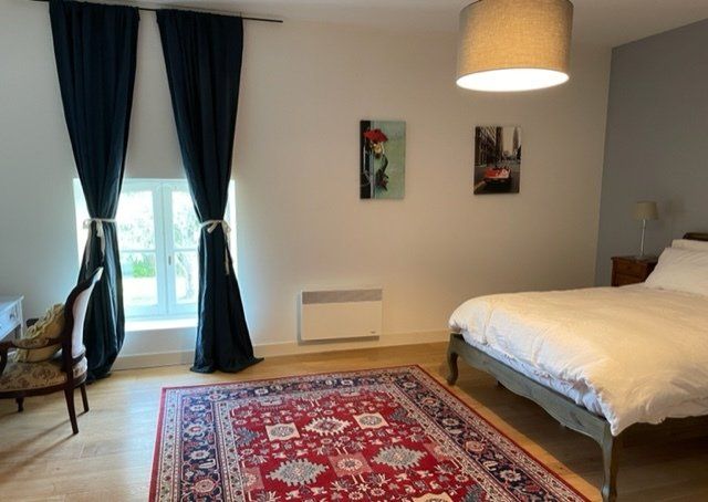 Main bedroom, Mirabelle cottage