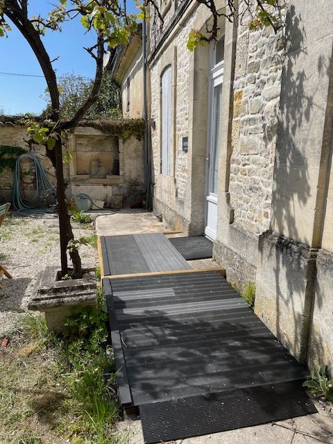 Ramp to front door of the Rose