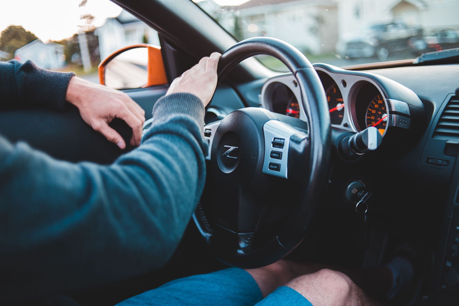 Arizona employee driving a car for work, showing hired and non-owned auto insurance exposure for local businesses