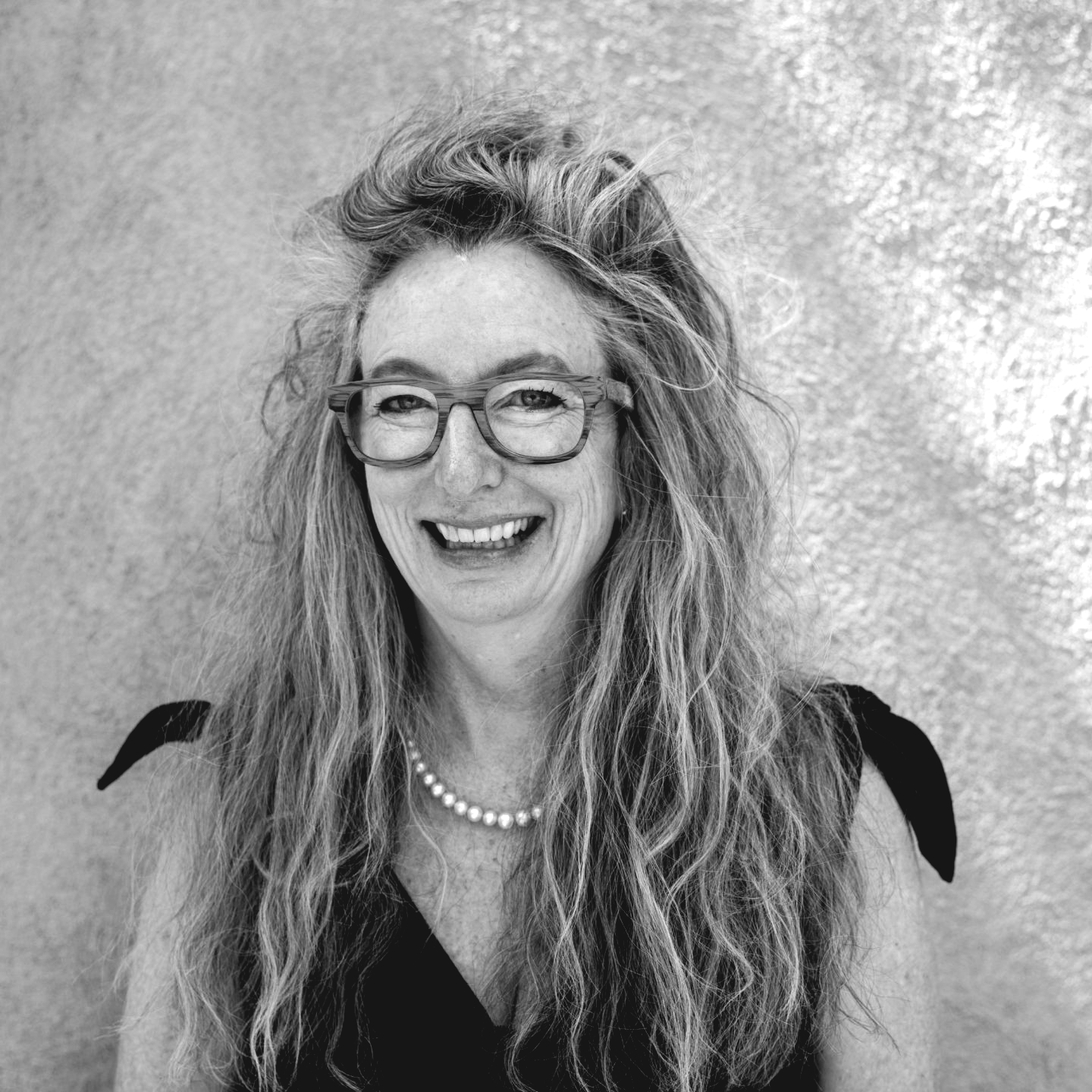 black and white headshot of Vanessa Dimond, owner of Dimond Mortgage in Taos, NM
