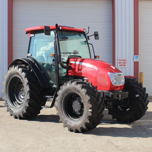 McCormick B-MAX 110 — McCormick Tractors in North Lismore, NSW