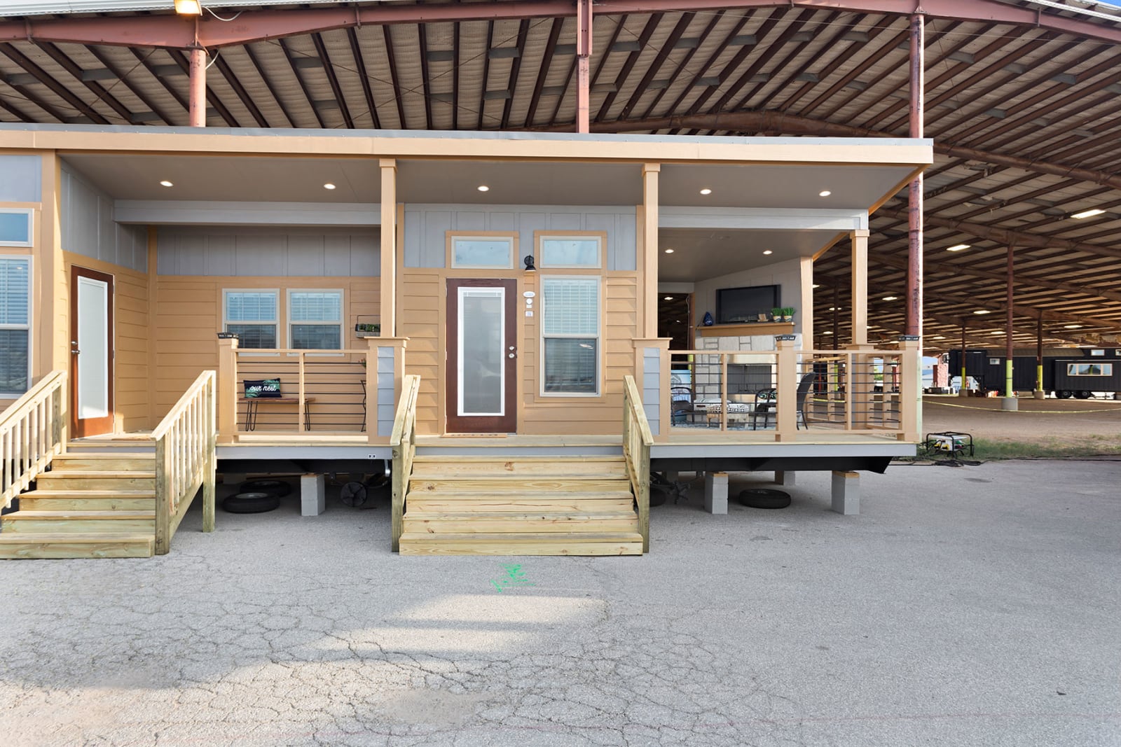 Park Model RVs Tiny Homes Mansfield, TX Factory Showcase Homes