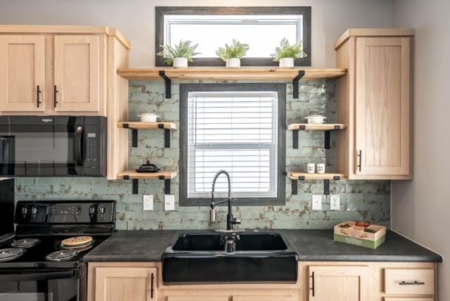 522A Sink — Mansfield, TX — Factory Showcase Homes LLC