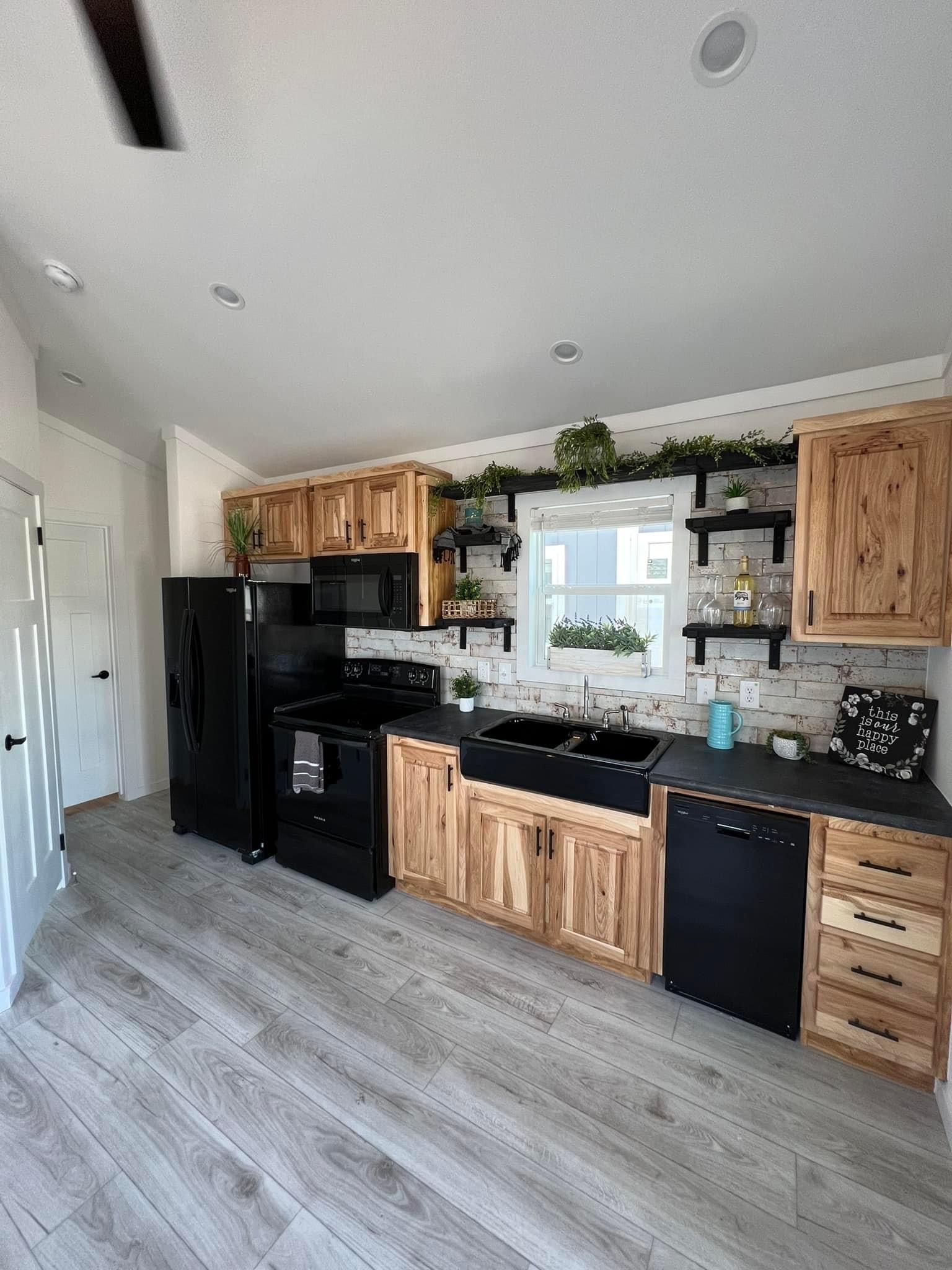 Kitchen — Mansfield, TX — Factory Showcase Homes LLC