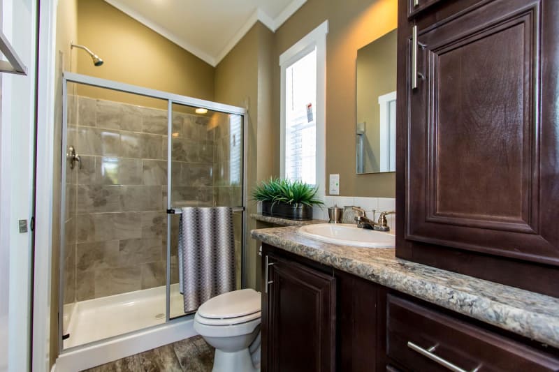 APS 523 Bathroom — Mansfield, TX — Factory Showcase Homes LLC