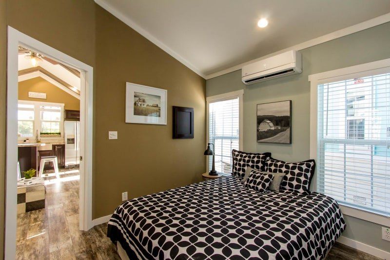 APS 523 Bedroom — Mansfield, TX — Factory Showcase Homes LLC