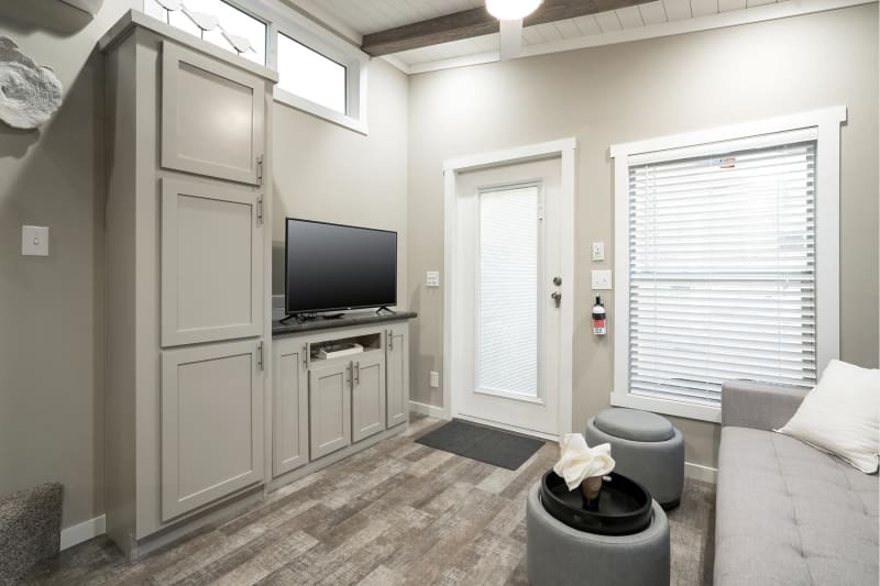 APS 527B MS Entertainment Area — Mansfield, TX — Factory Showcase Homes LLC