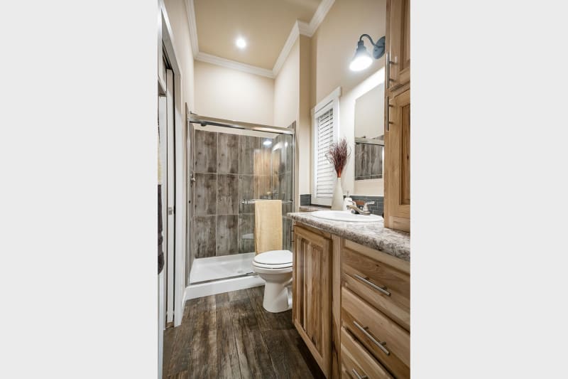 APS 601 Bathroom — Mansfield, TX — Factory Showcase Homes LLC