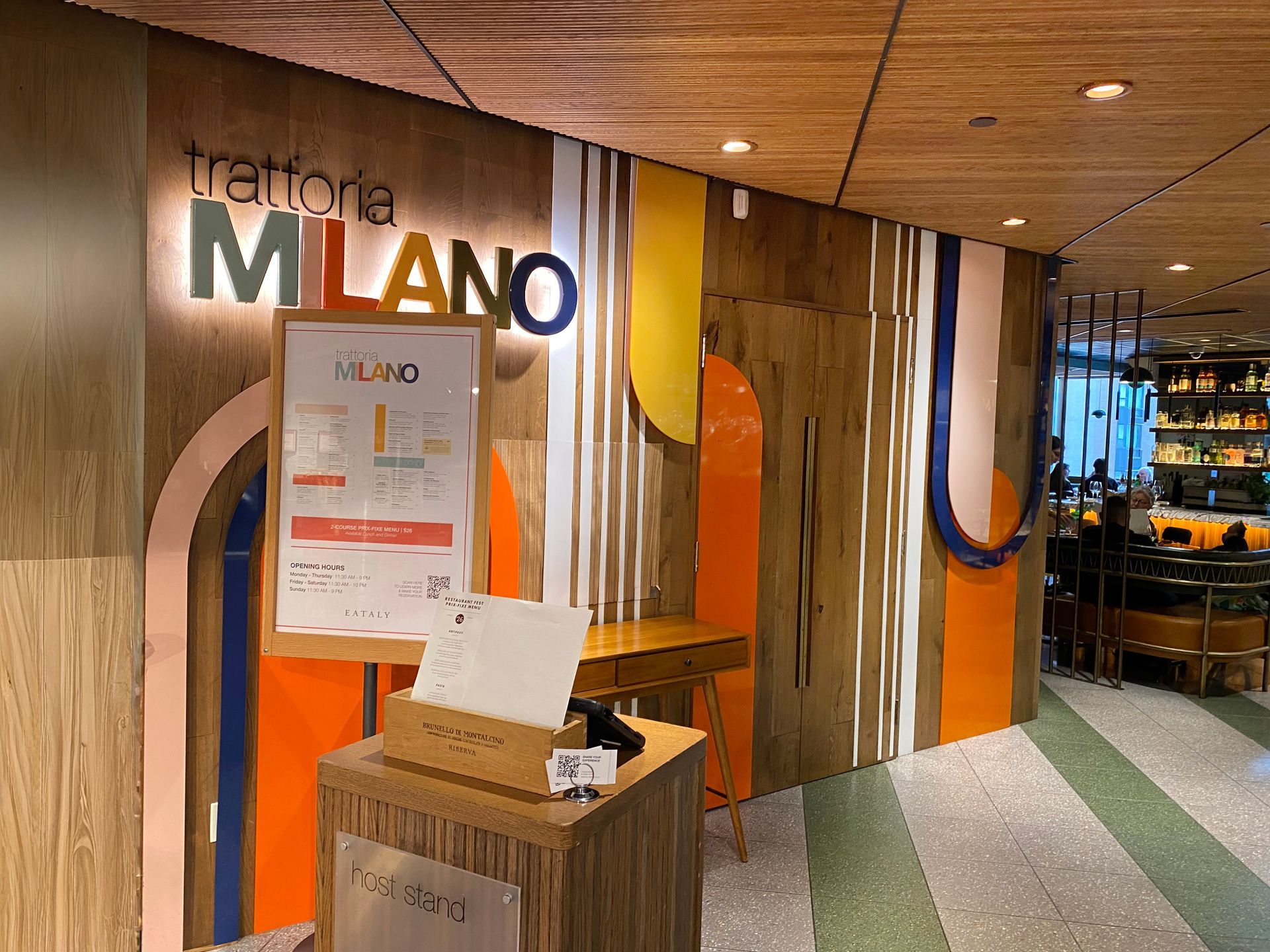 Restaurant project management and installation