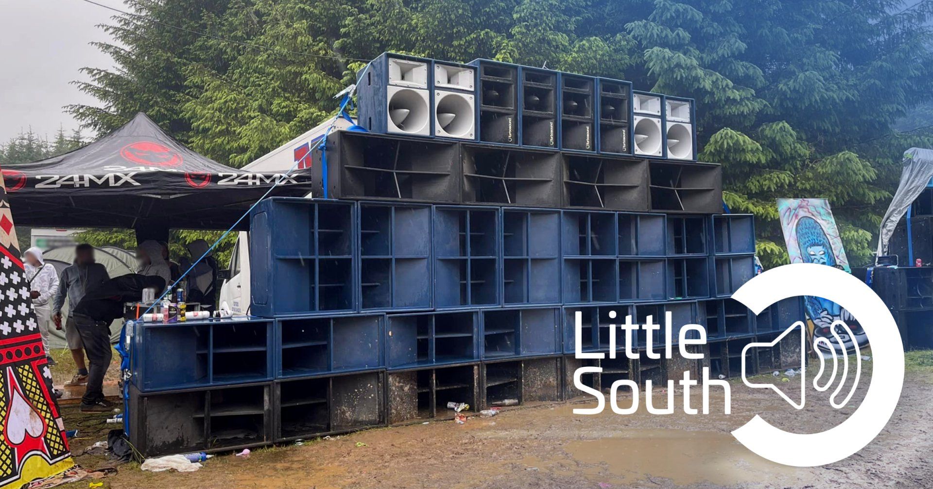 A stack of speakers with the words little south on the bottom