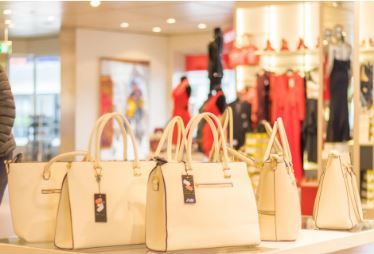 Negozio di abbigliamento e moda