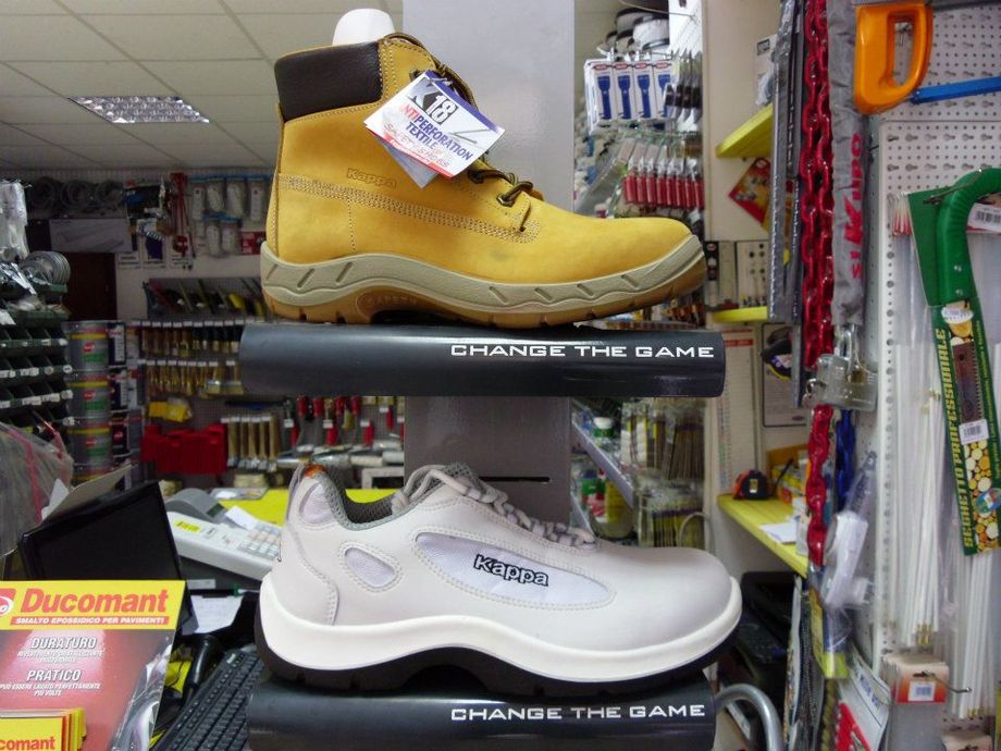 Scarpe antinfortunistiche