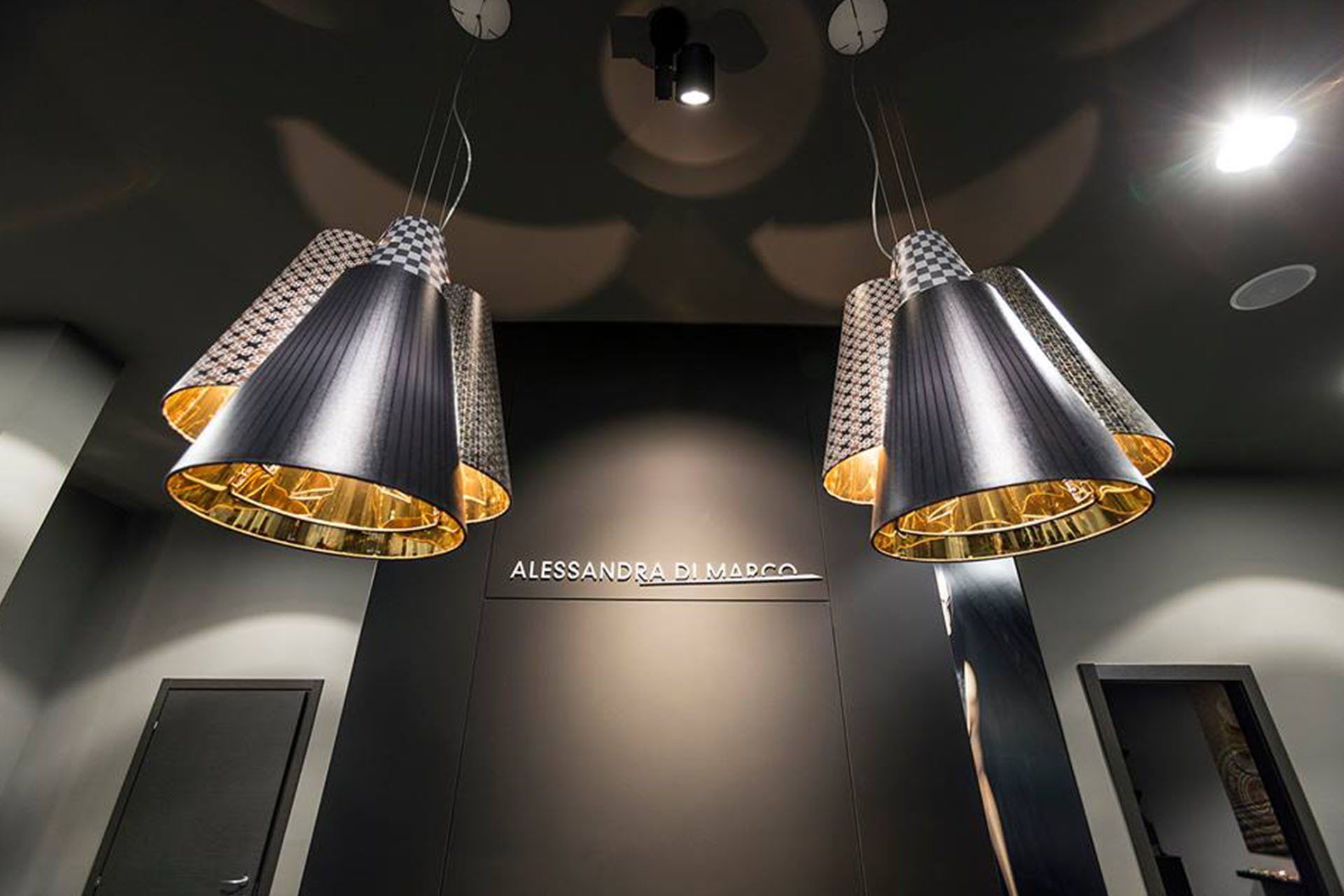 illuminazione di design del salone parrucchiere a Verona