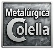 Logotipo de Metalúrgica Colella en texto blanco sobre un fondo gris con textura