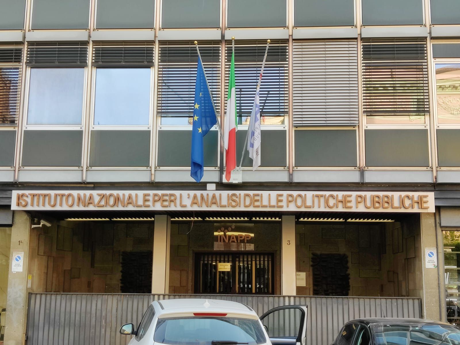 insegna luminosa
