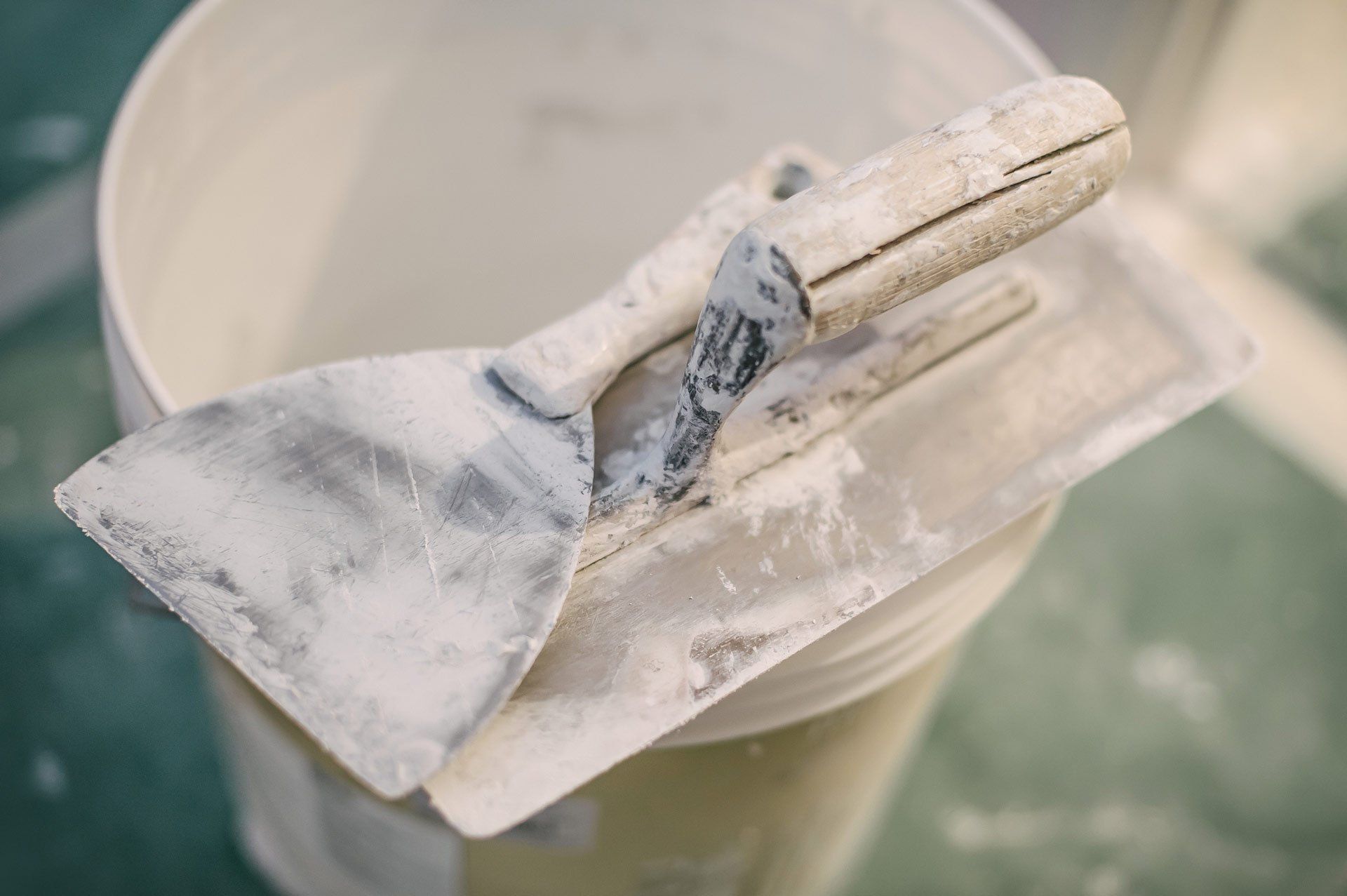Plaster Trowel Tools and Spatula — Merrillville, IN — Van Gogh Inc.