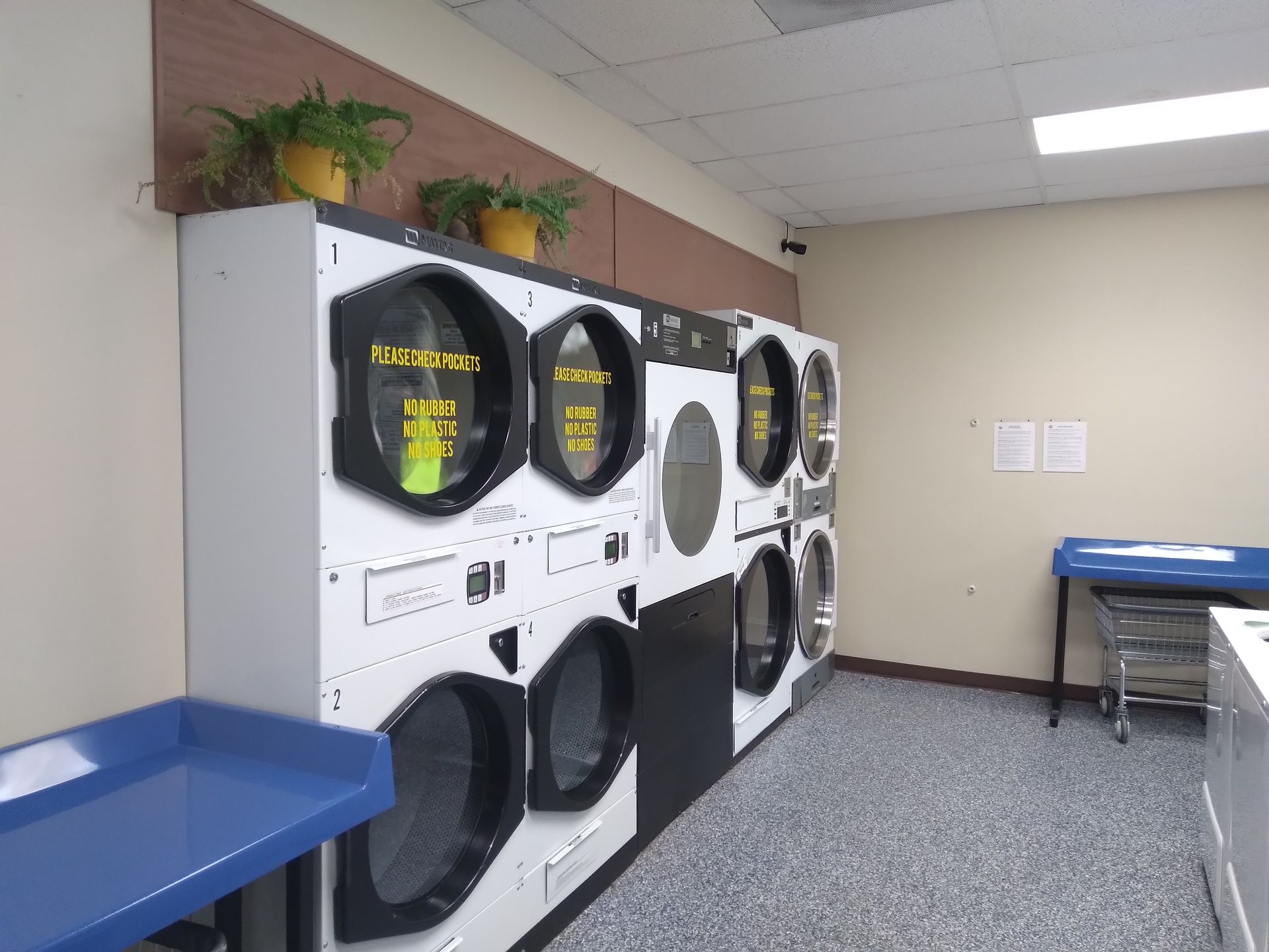 SelfService Laundromat Lolo, MT Lolo Wash and Dry