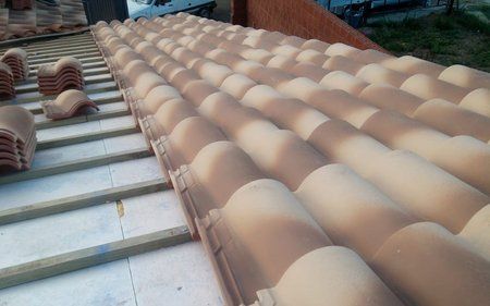 instalacion de tejados de panel sandwich en getafe, madrid