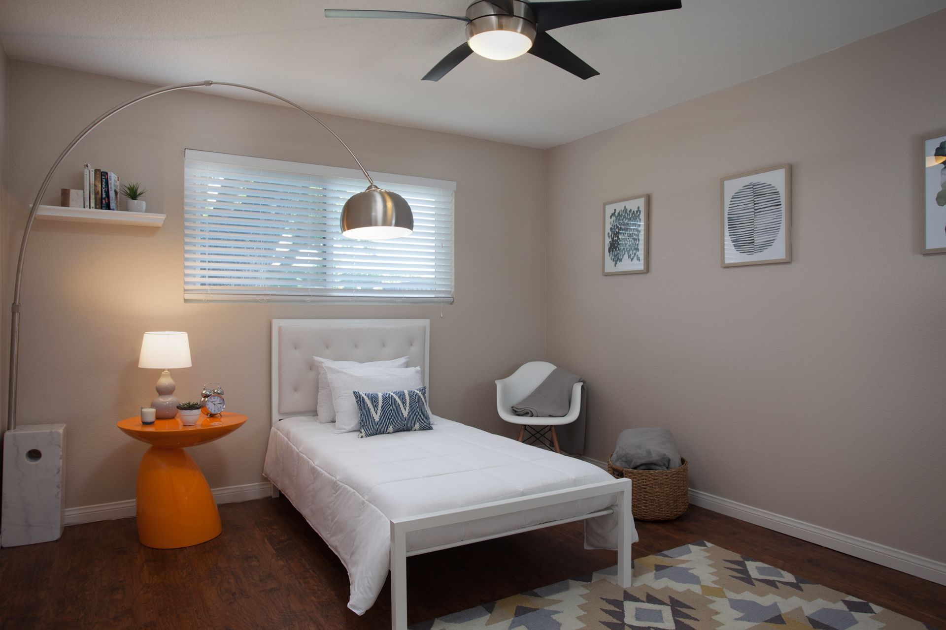 Washington Apartments photo gallery