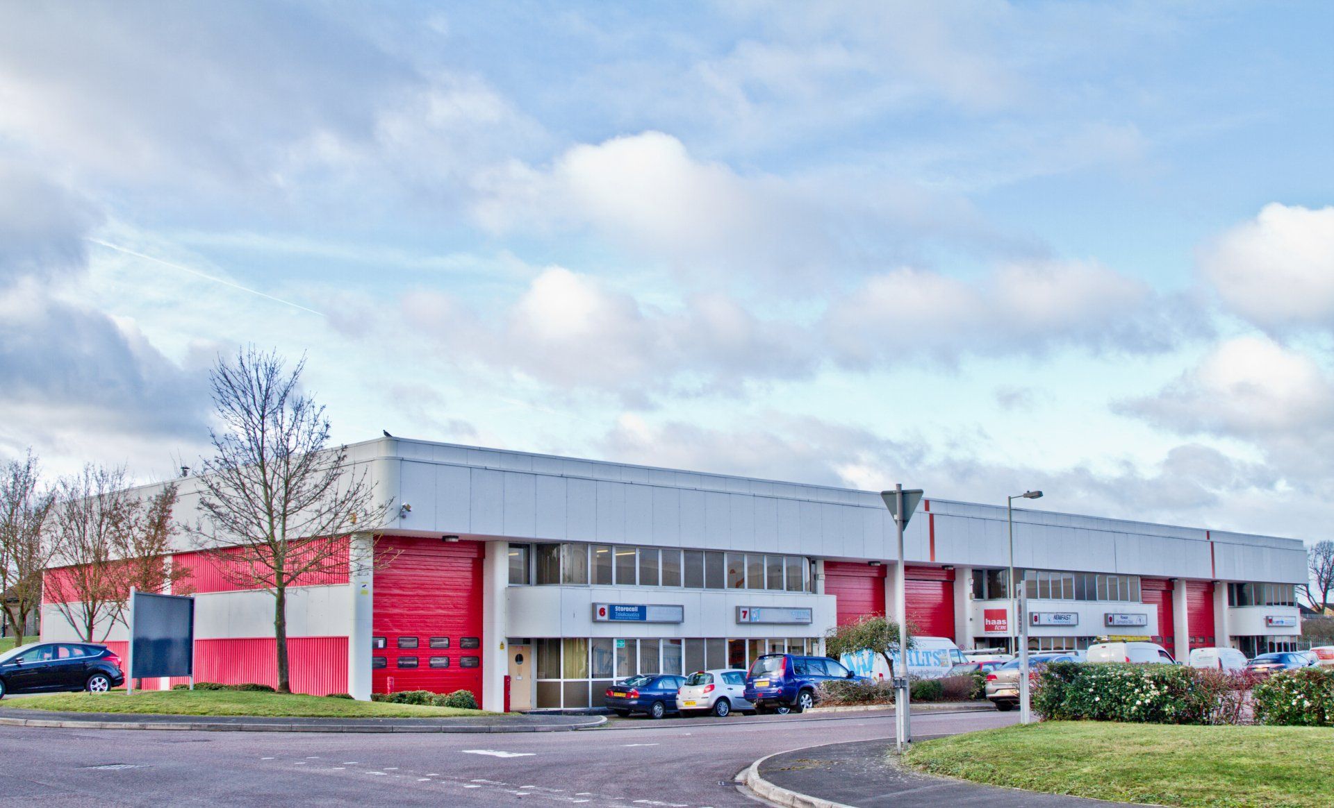 Cheltenham Trade Park industrial unit outside view